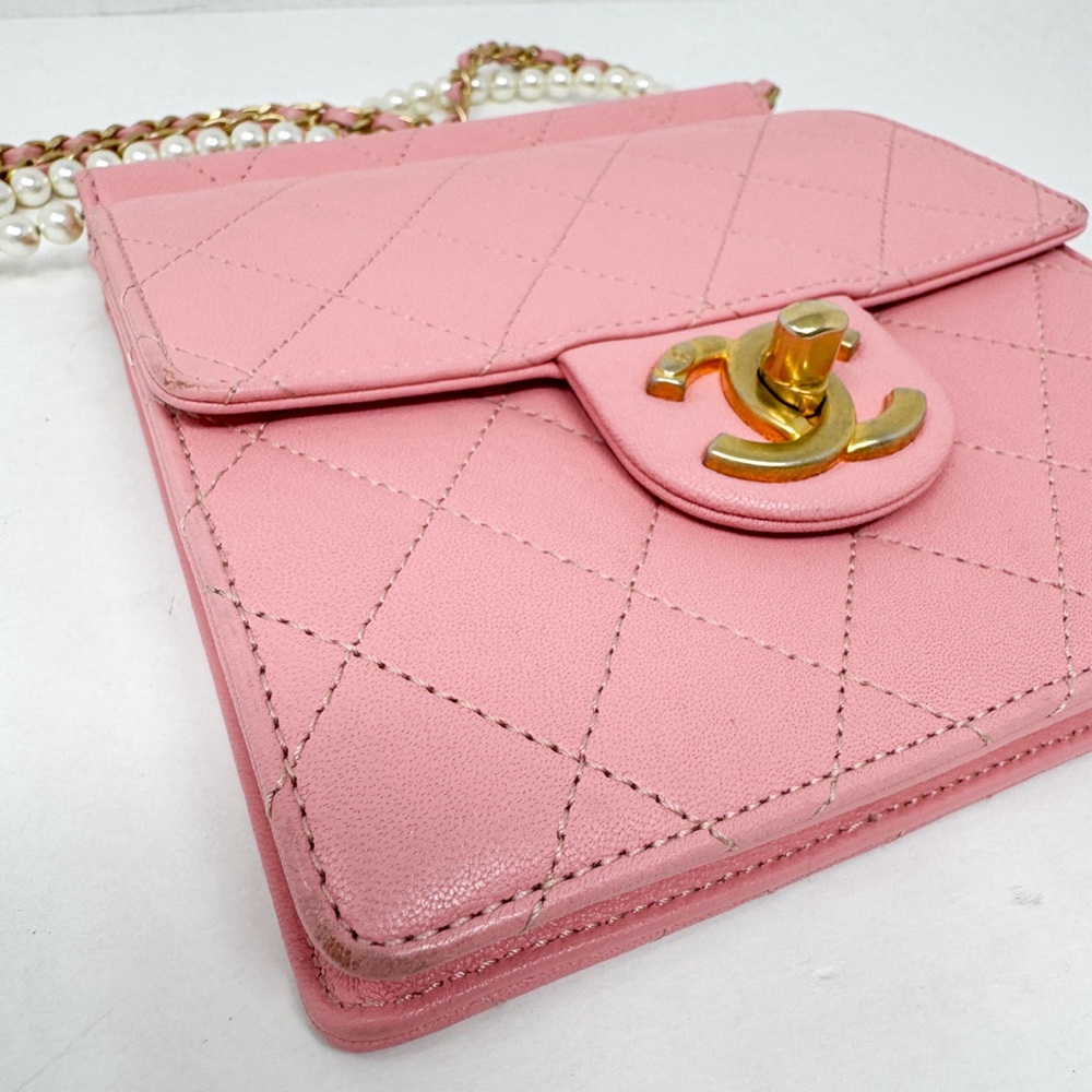 Chanel Pink Pearl Chain Vertical Flap Bag - Picture 4 of 13